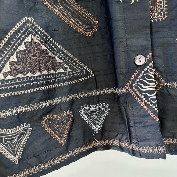 Vintage Chicos 100% Silk Fully Embroidered Jacket. Size 2. 80’s. Golden Girls. - Picture 2 of 13